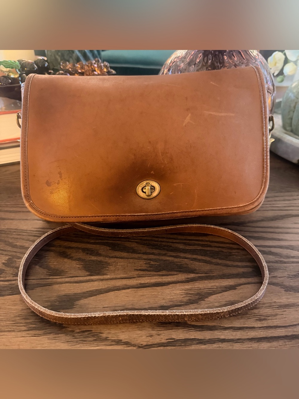 Classic Brown Leather Crossbody Bag in British Tan